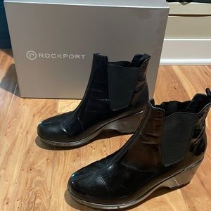 Rockport Brand Patent Leather Lorraine Chelsea Rain Boots